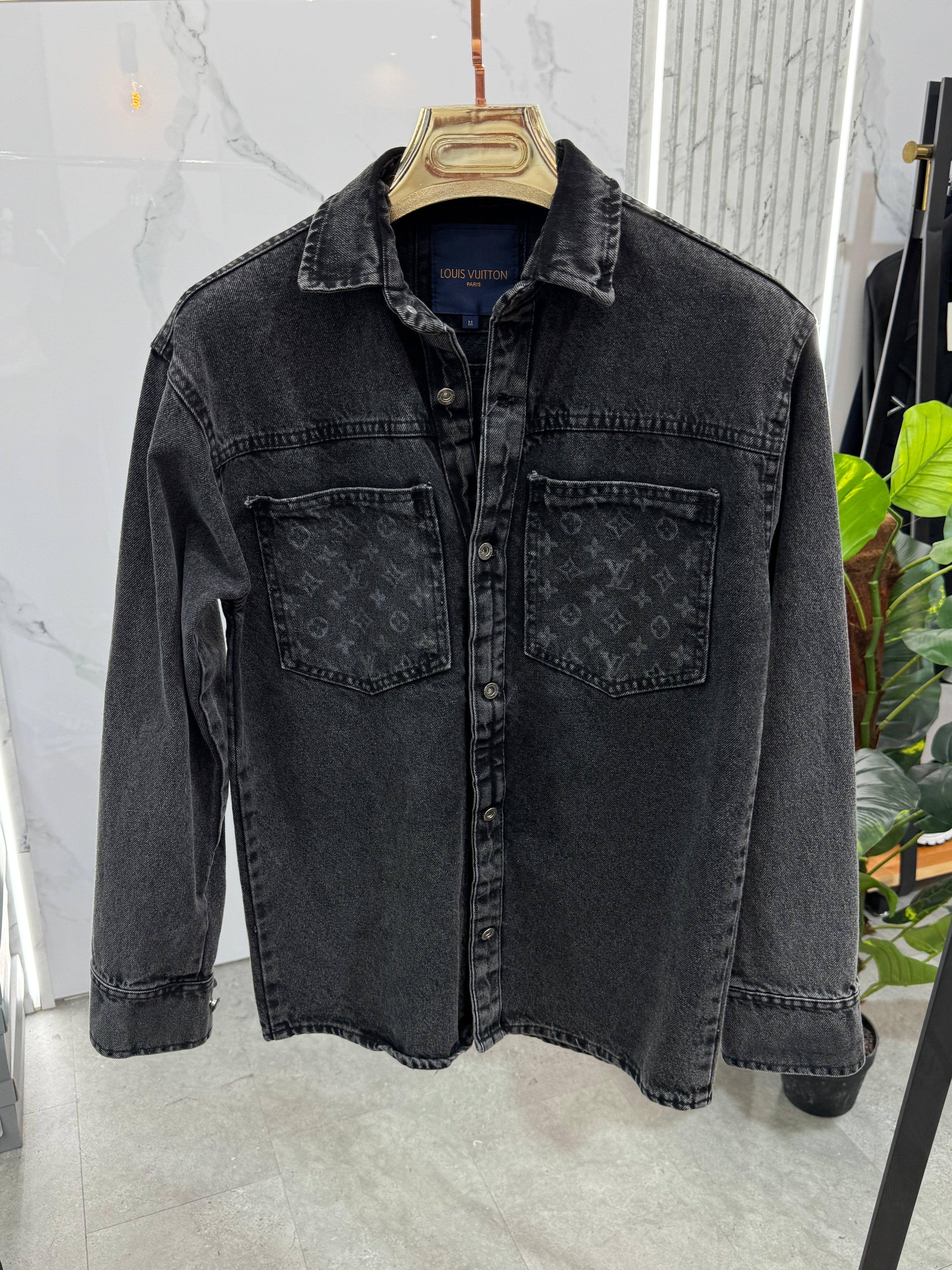 Louis Vuitton SLIM FIT – LV5031