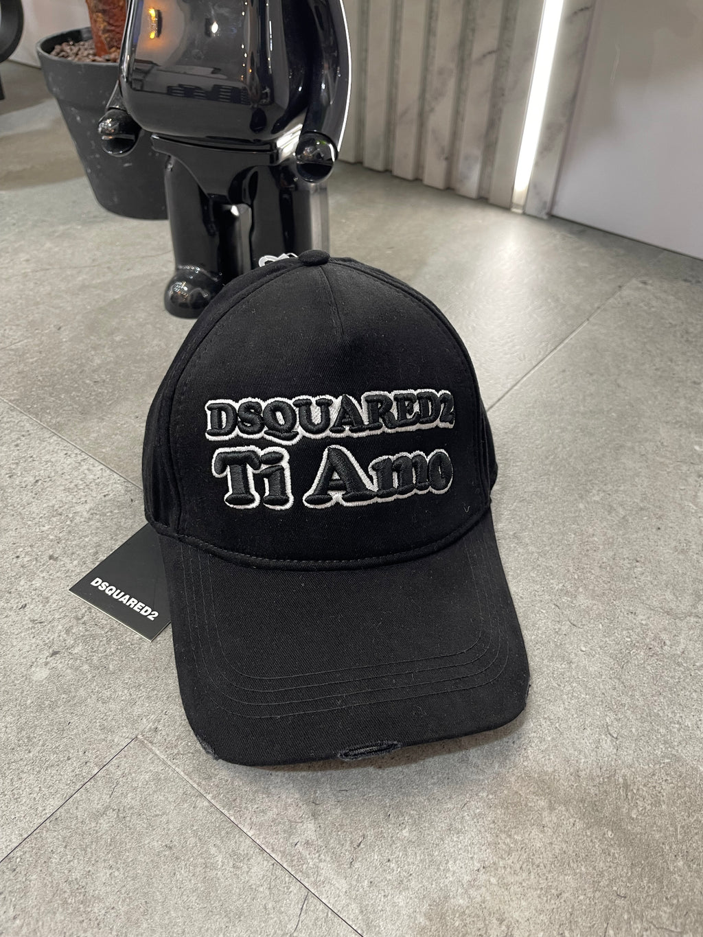 DSQUARED2 "Ti Amo" Embroidered Cap – Black - NEW1731