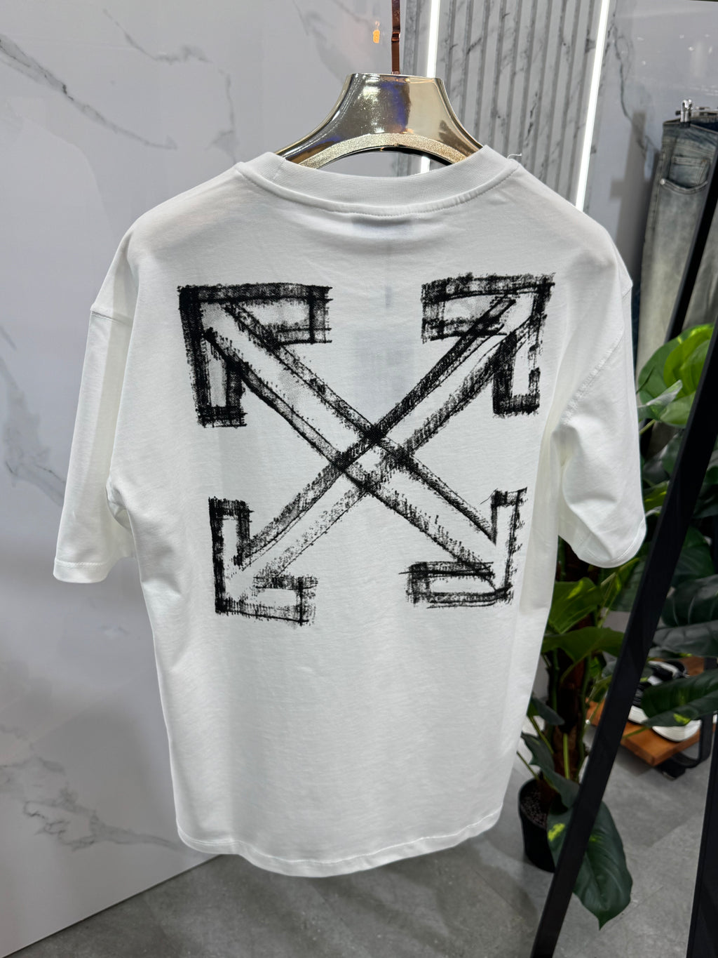 OFF-WHITE Sketch Arrow T-Shirt – White / Black - NEW1877