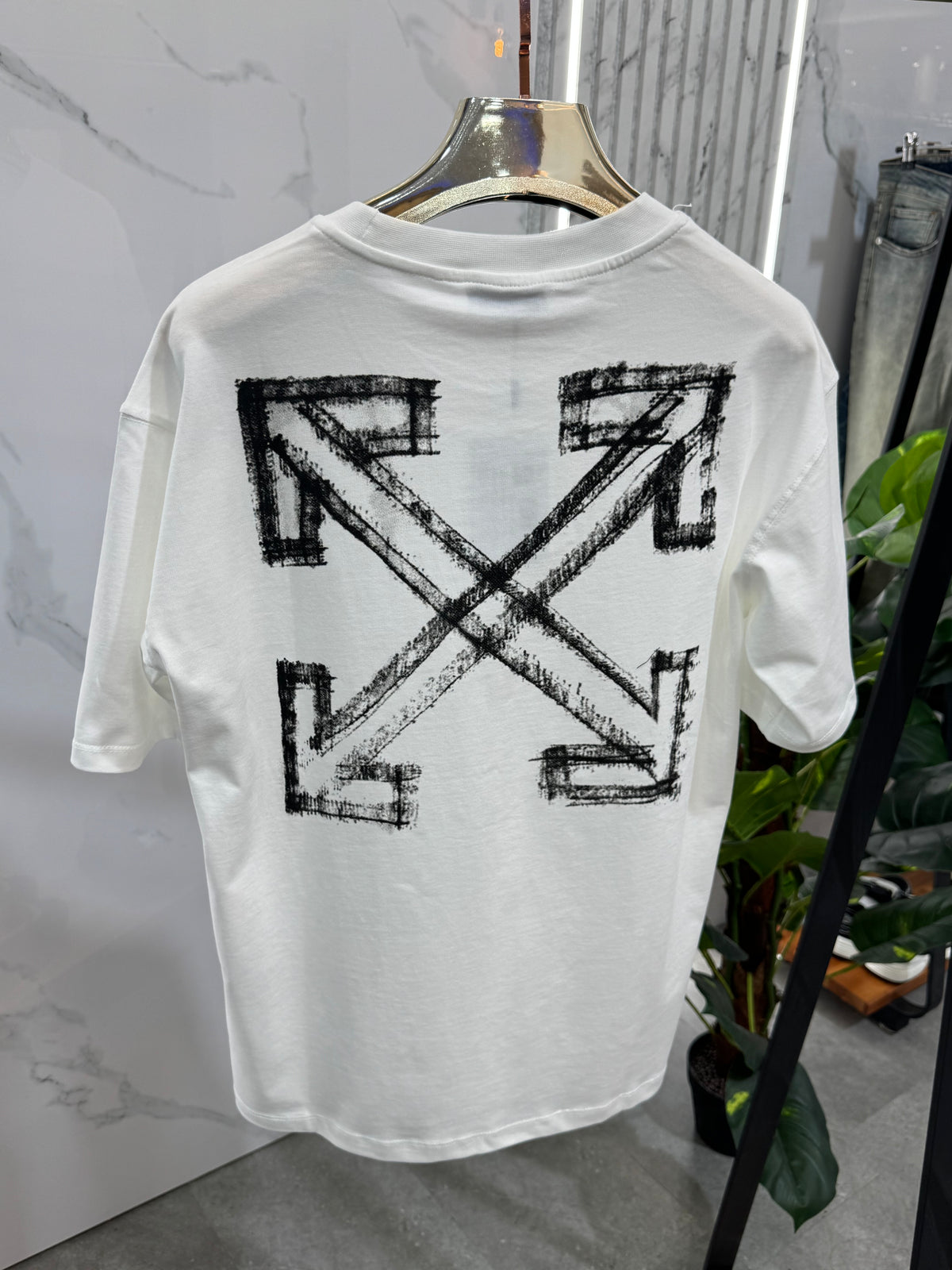 OFF-WHITE Sketch Arrow T-Shirt – White / Black - NEW1877