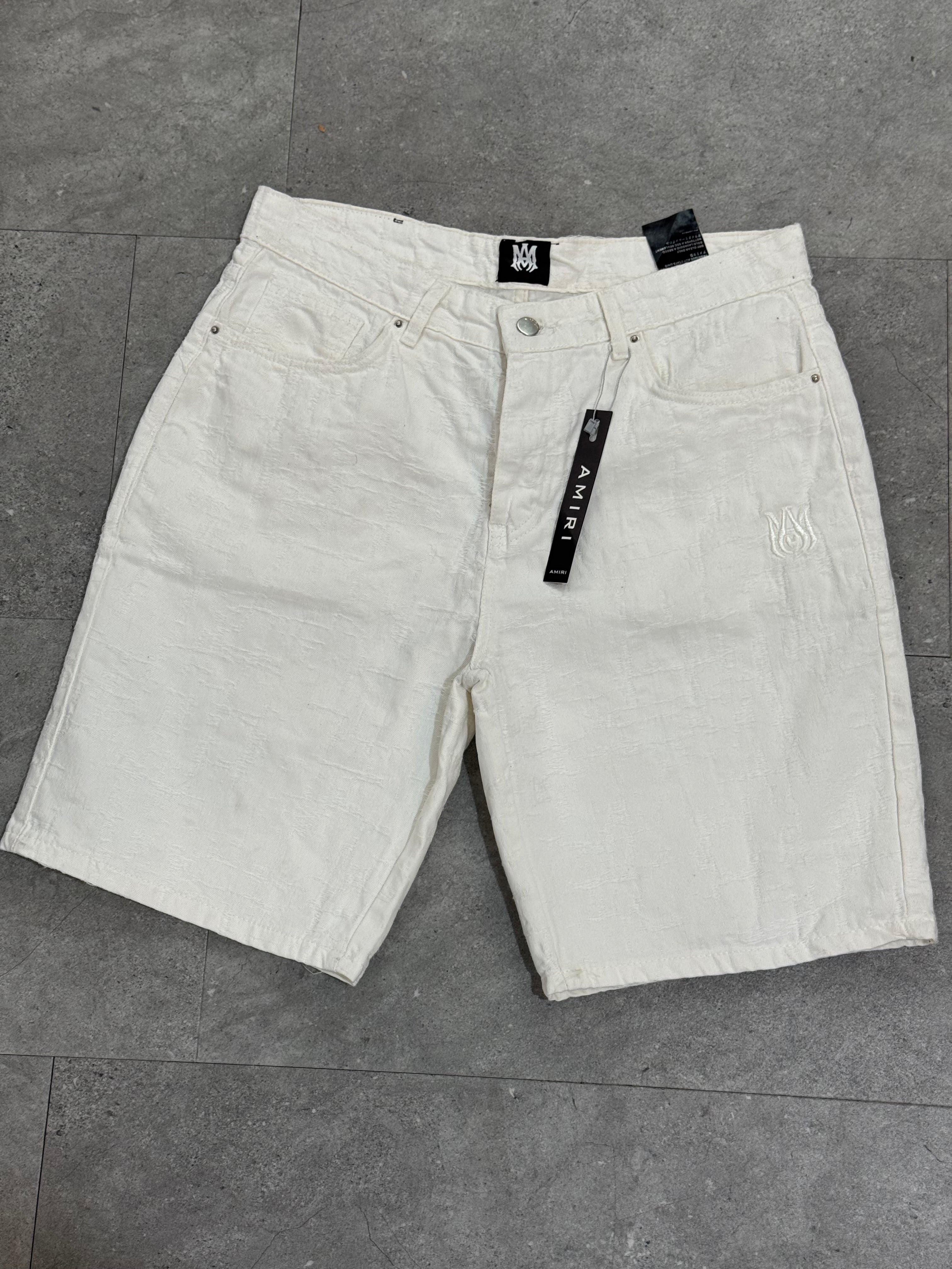 AMIRI Textured Emblem Denim Shorts – Off-White / Cream - NEW1782