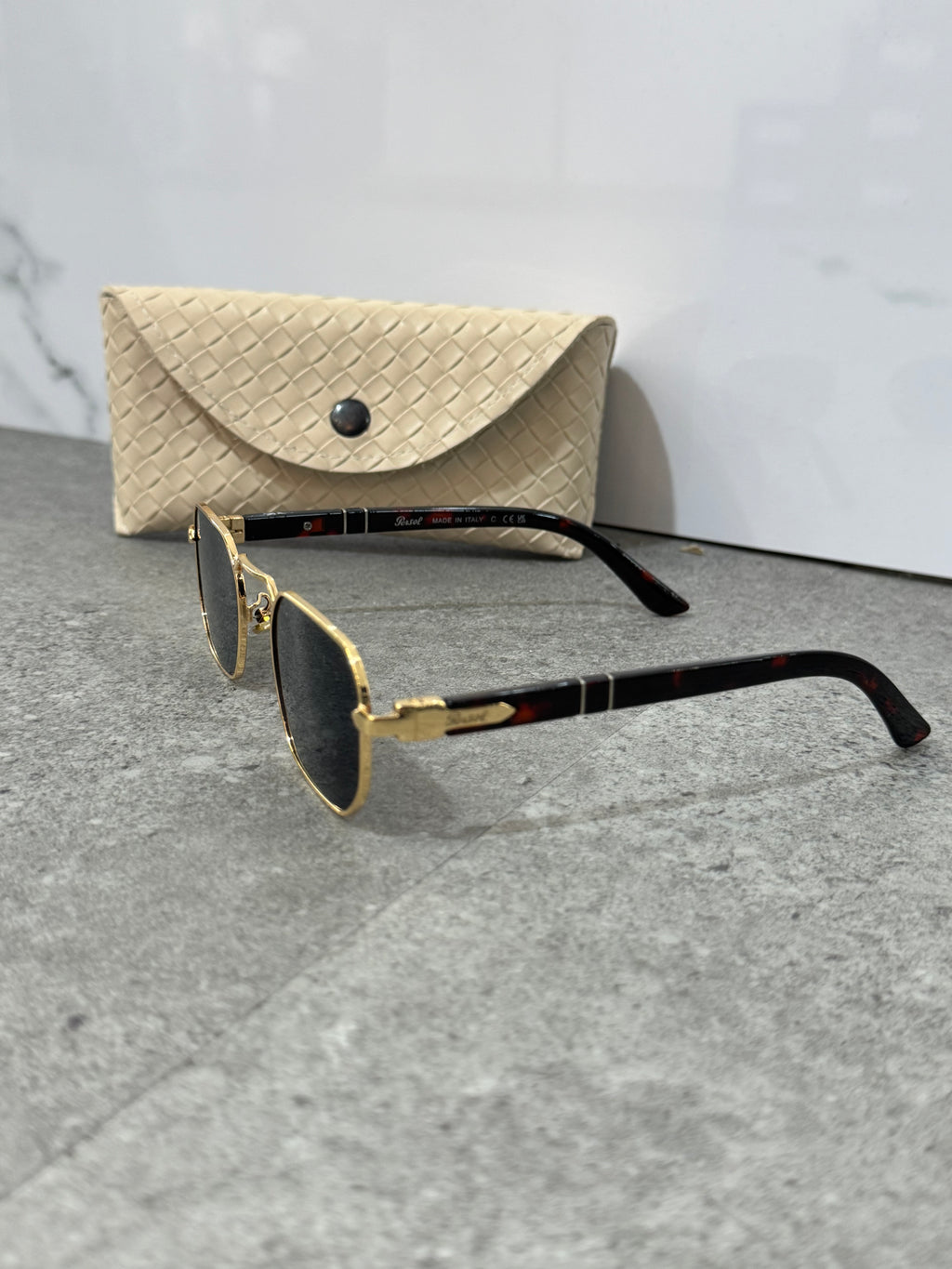 PERSOL Hexagonal Metal Frame Sunglasses – Gold / Tortoise (Dark Lenses) - NEW1906