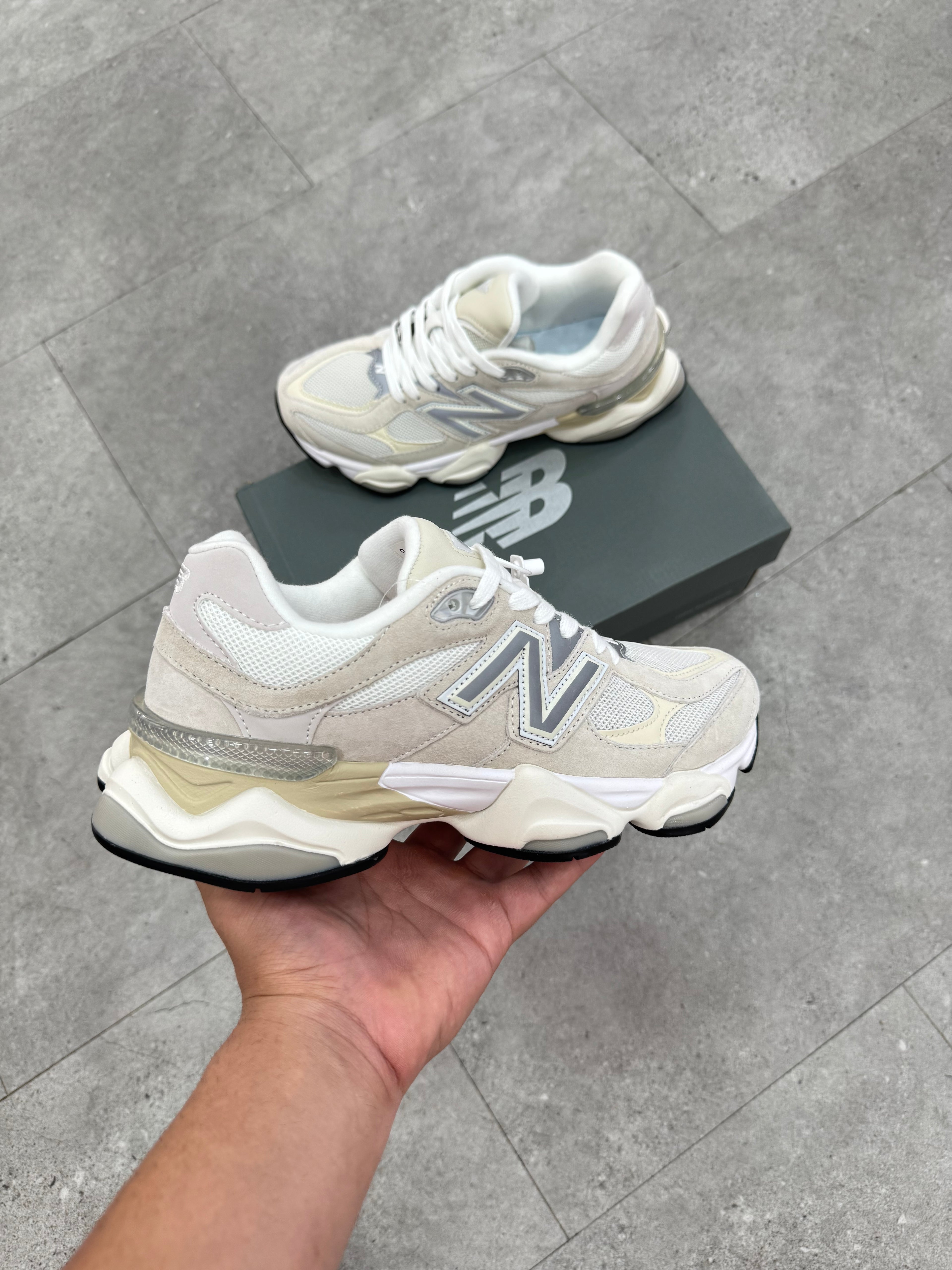 NEW BALANCE 9060 – Off-White / Sea Salt - NEW1802