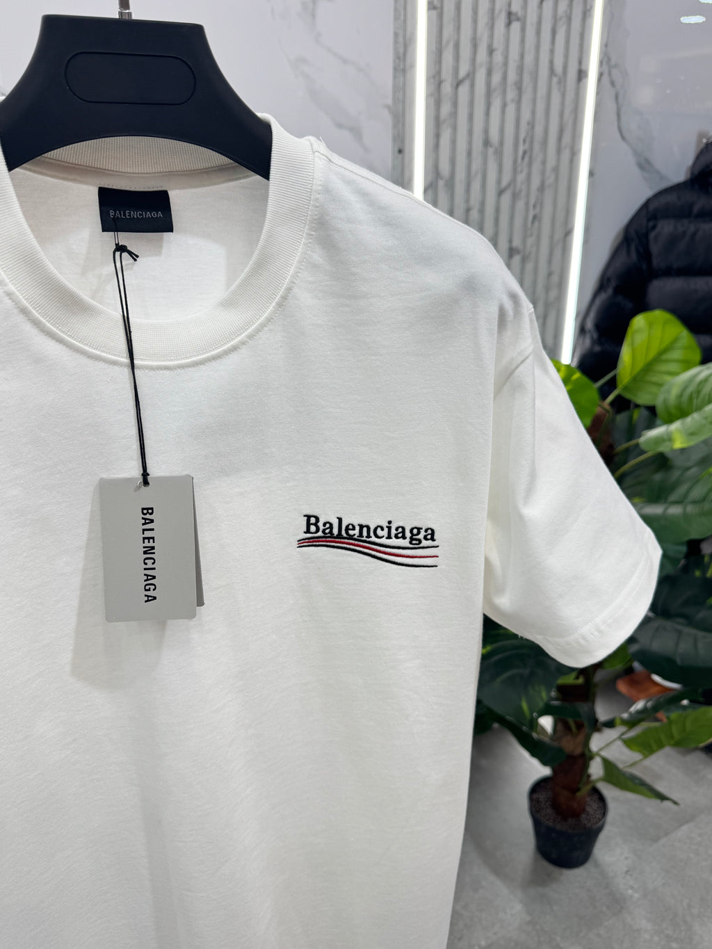 T-SHIRT BALENCIAGA - NEW1526