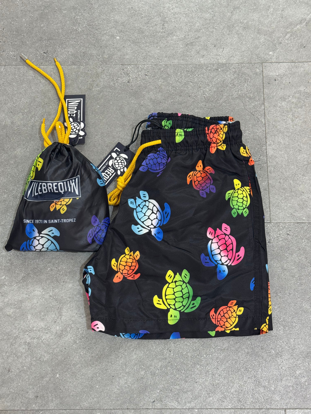 VILEBREQUIN Packable Neon Rainbow Turtles Swim Shorts – Black - NEW1787