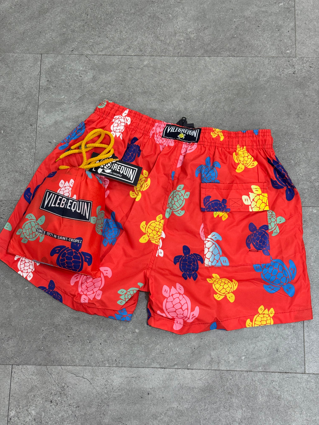 VILEBREQUIN Packable Multi-Color Turtles Swim Shorts – Red - NEW1786