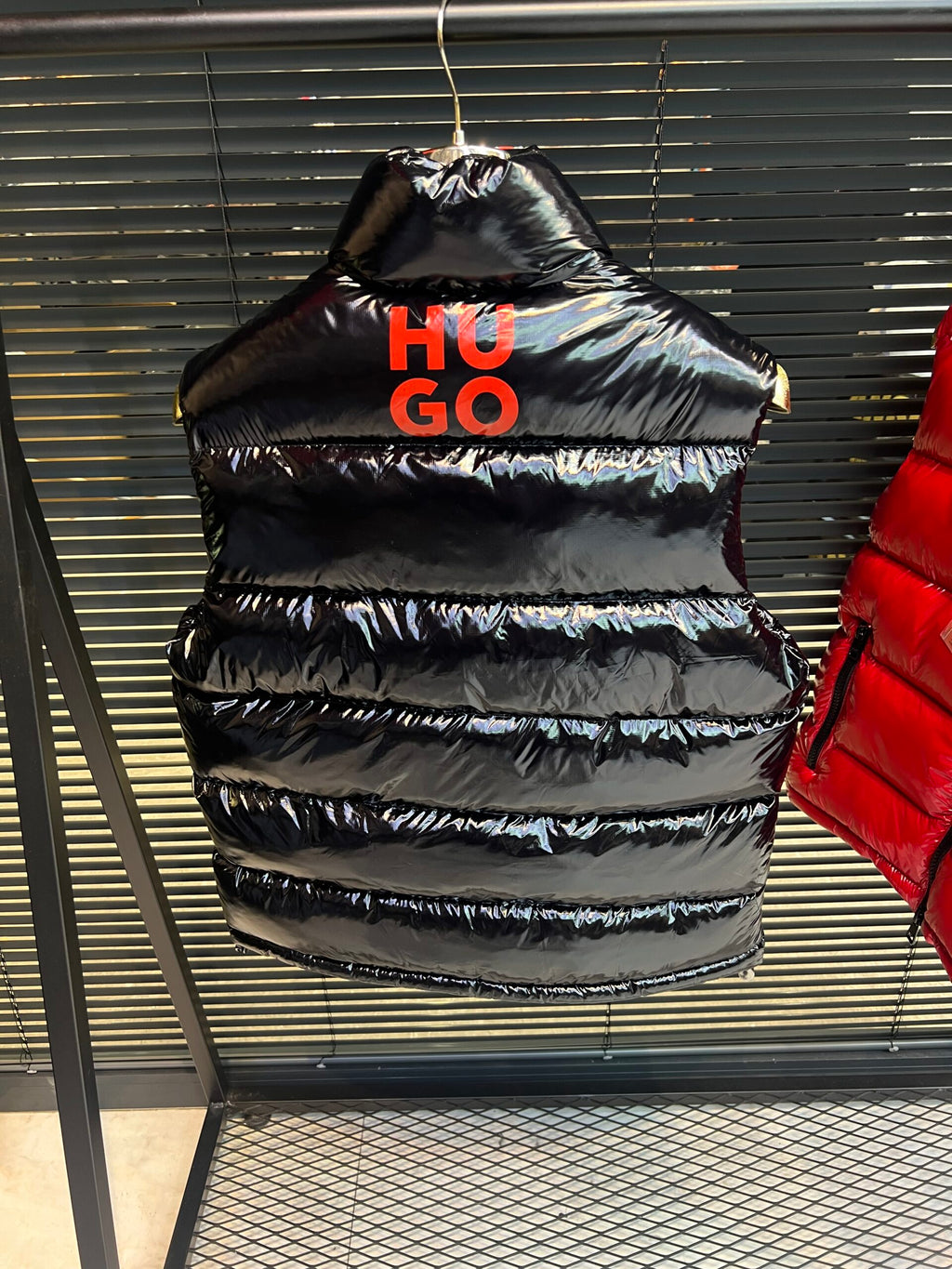 Αμάνικο Hugo Boss – B1348