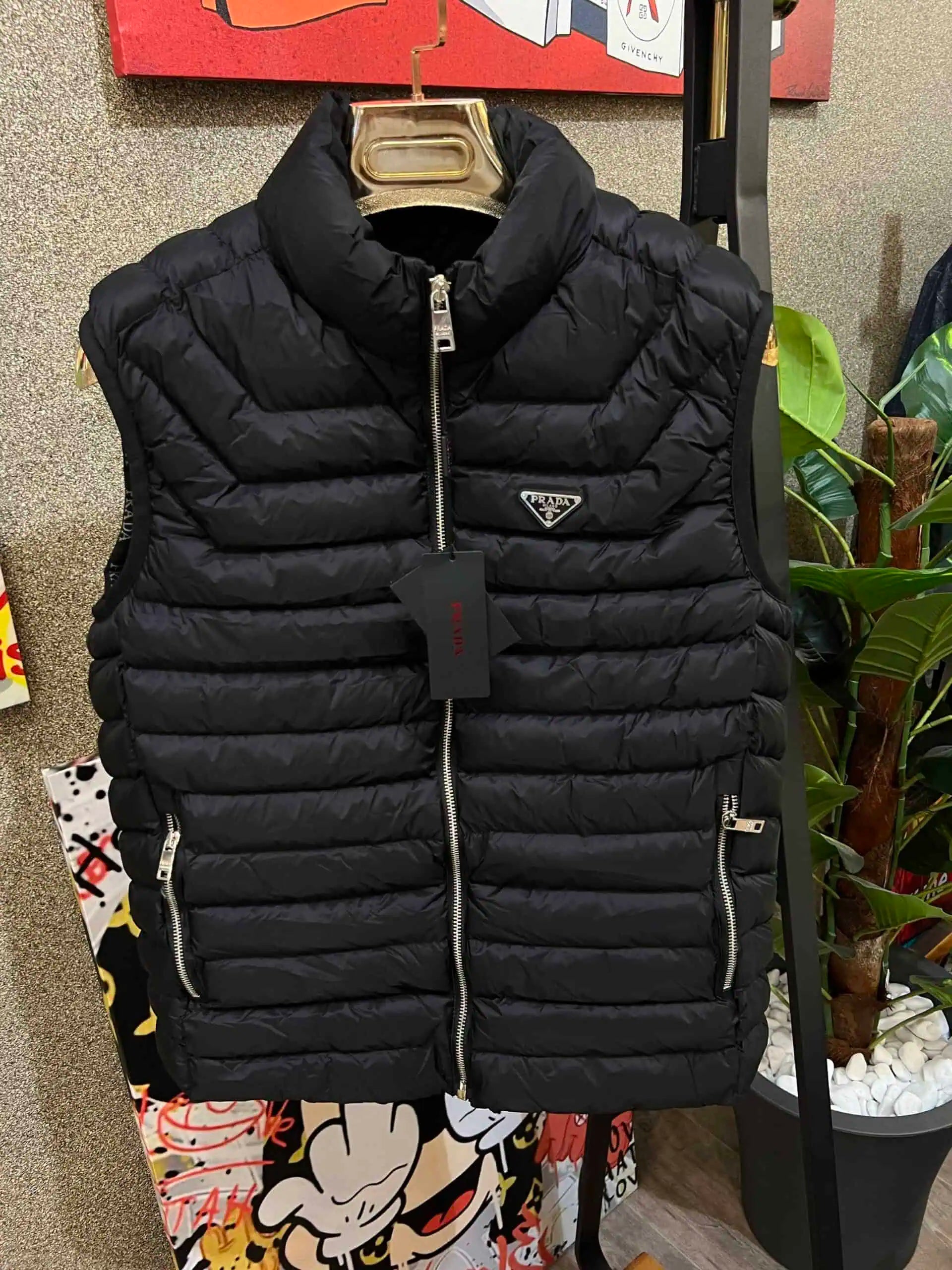 Αμάνικο Prada – V1346