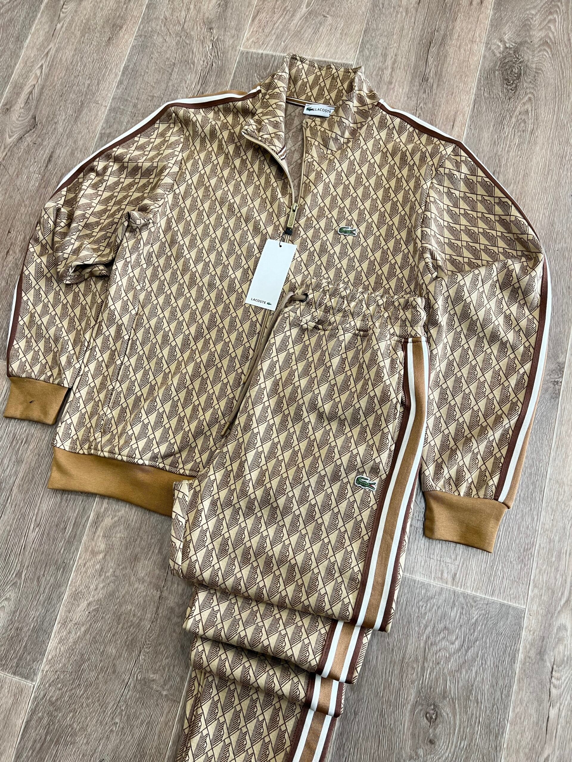 OUTFIT SET LACOSTE – S56 Ζακέτα – Παντελόνι