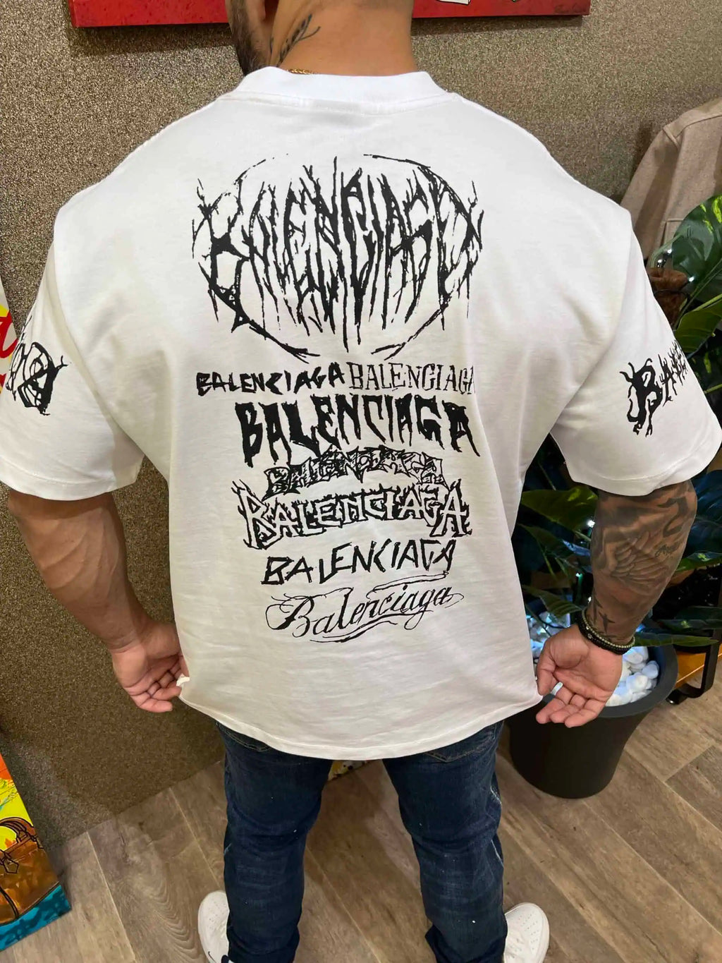 Balenciaga – B16932 SALE