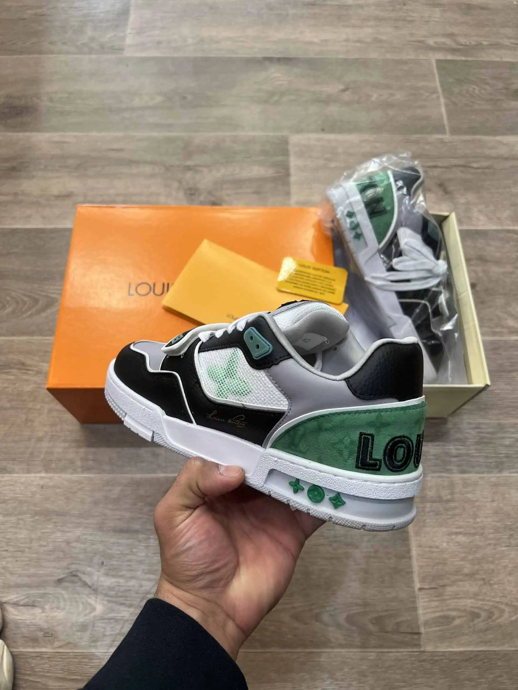 Παπούτσια Louis Vuitton – 7035 SALE