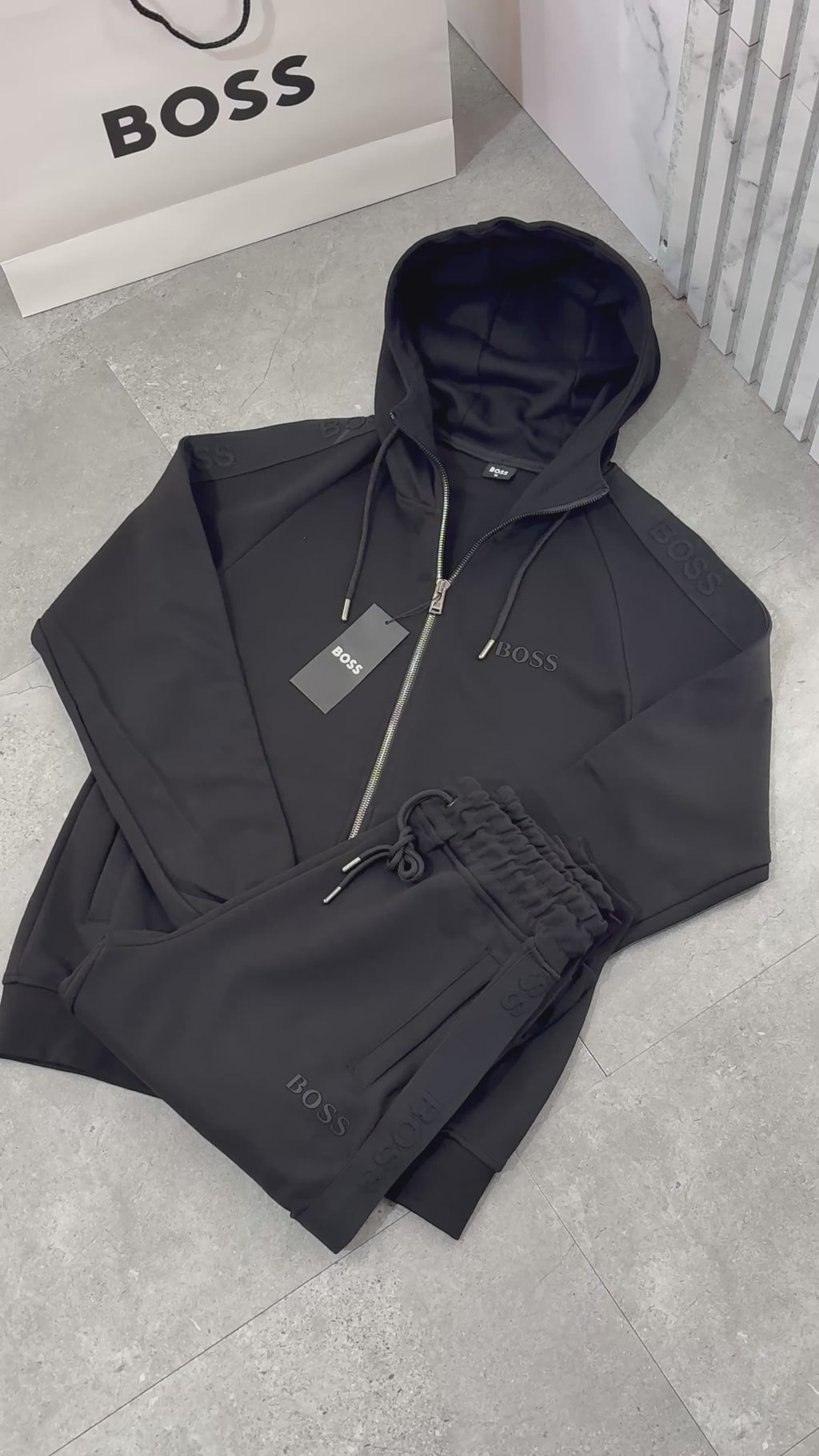 OUTFIT SET HUGO BOSS - NEW1276