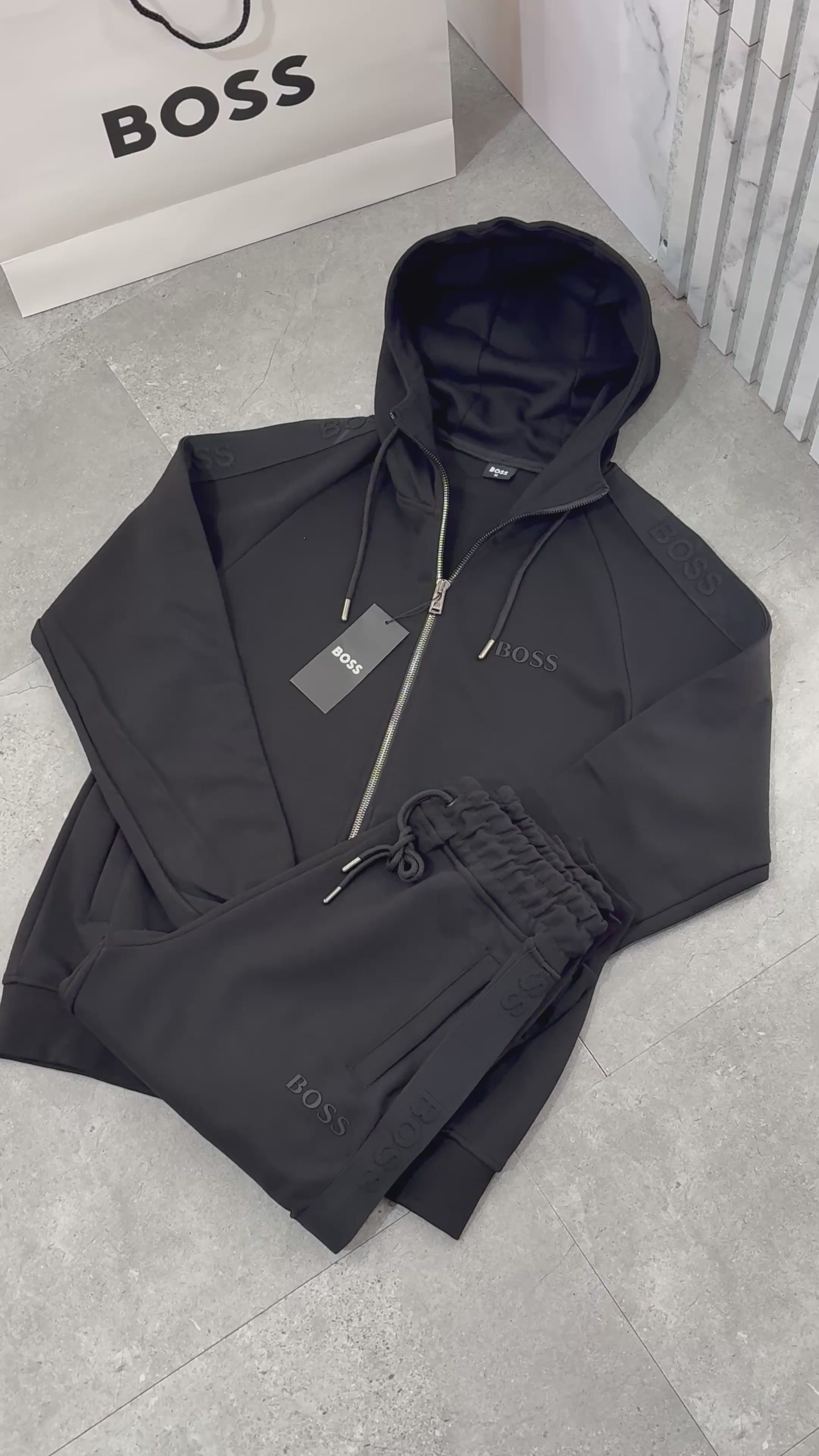 OUTFIT SET HUGO BOSS - NEW1276