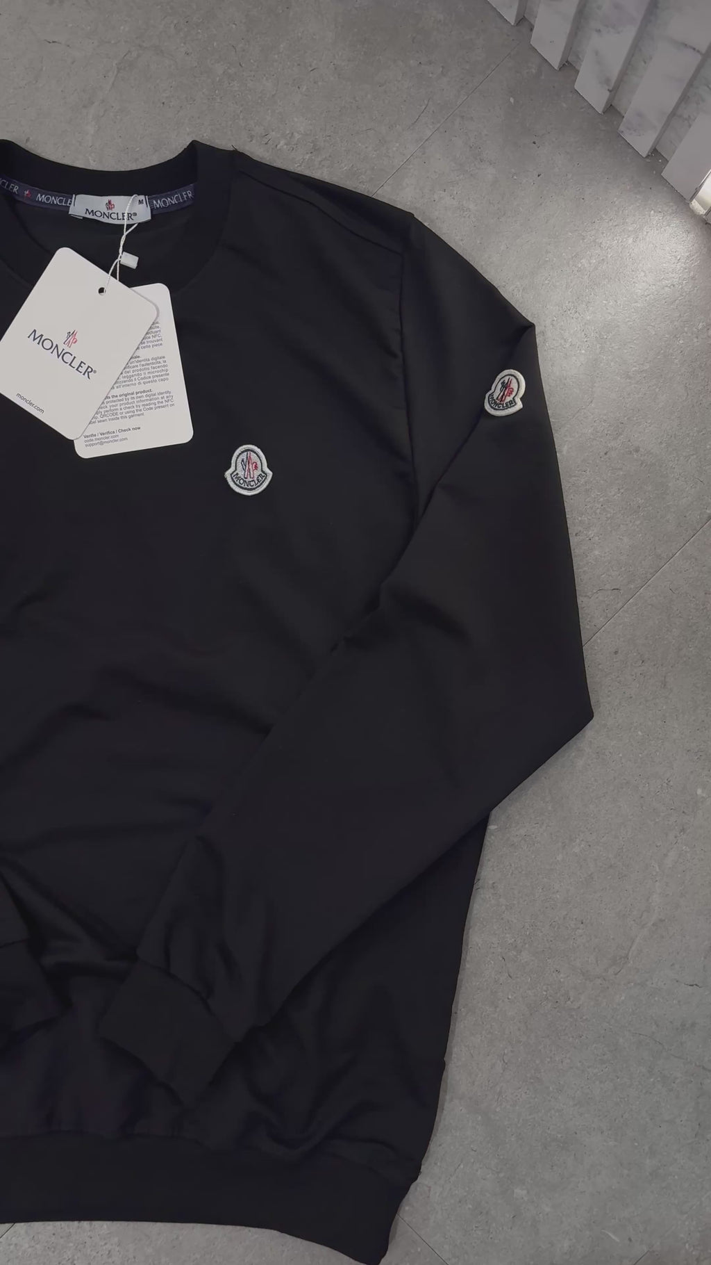 ΜΠΛΟΥΖΑ ΜΑΚΡΥΜΑΝΙΚΗ MONCLER - NEW1283