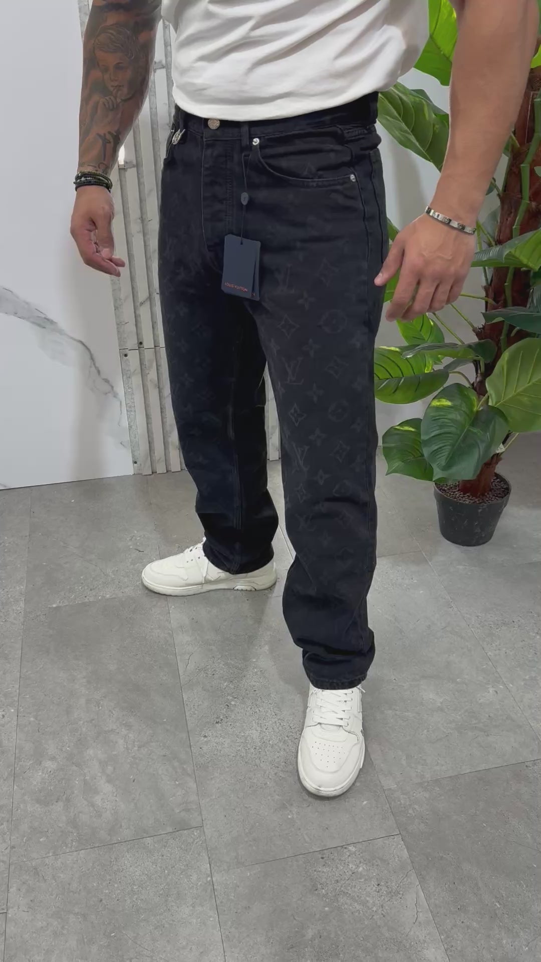 JEAN LOUIS VUITTON - NEW1326