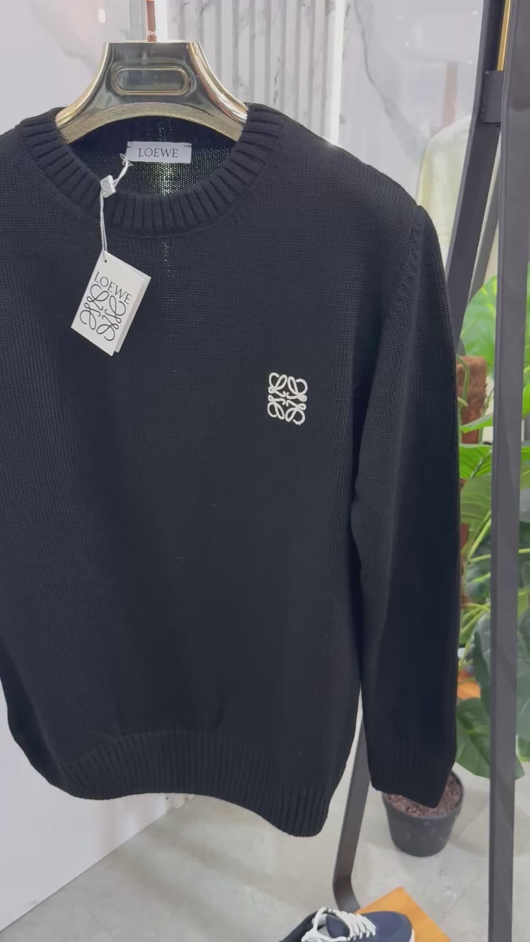 ΠΛΕΚΤΗ LOEWE ΜΑΚΡΥΜΑΝΙΚΗ - NEW1408